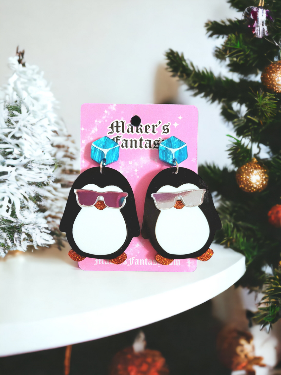 Chilling Penguin Earrings- Digital Cut File