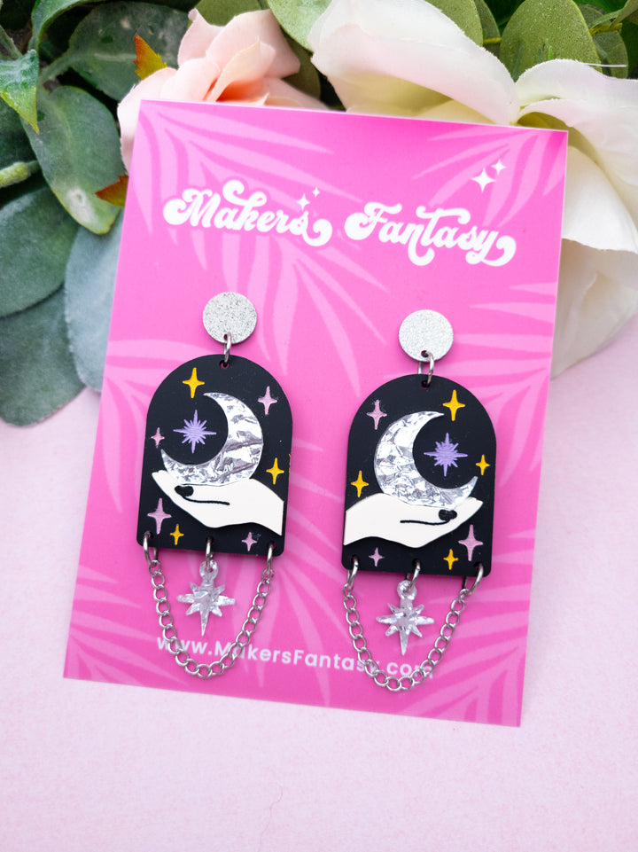 Jan- Moon in Hand- Earring File- FFC