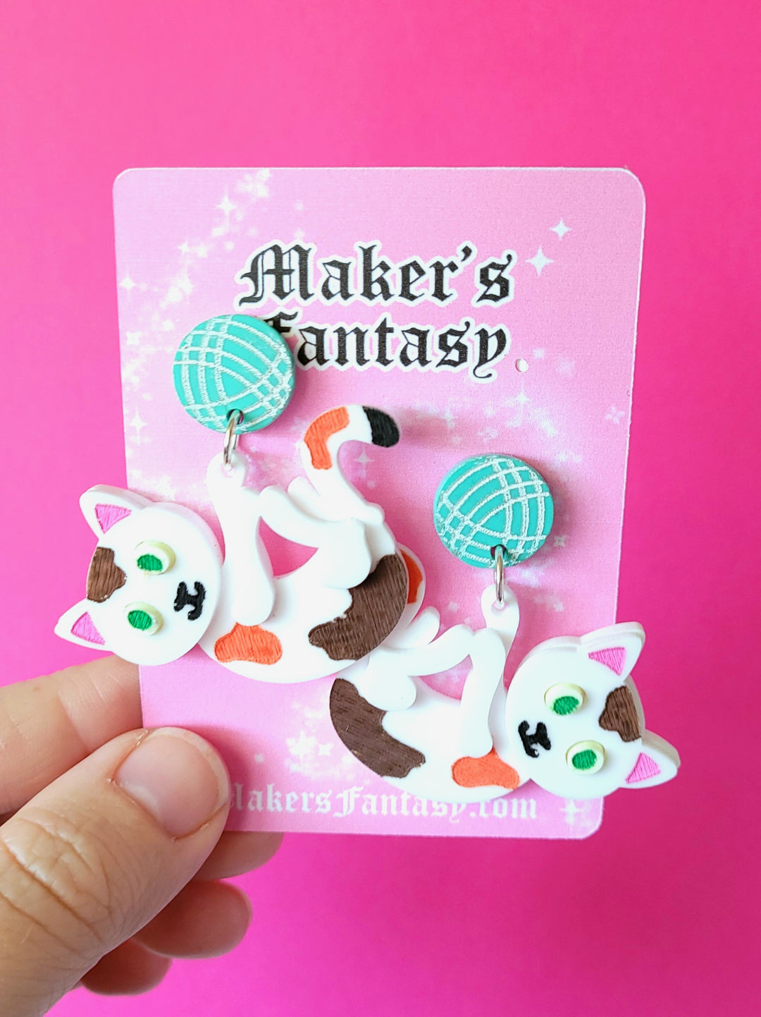 Cat with Yarn Earrings- Digital Cut File