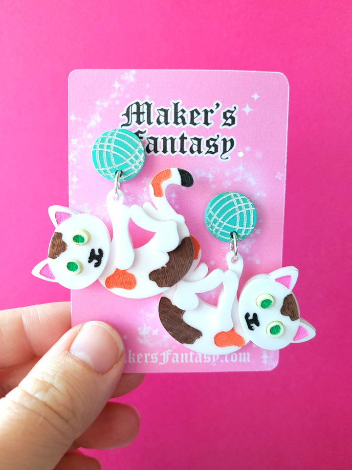 Cat with Yarn Earrings- Digital Cut File